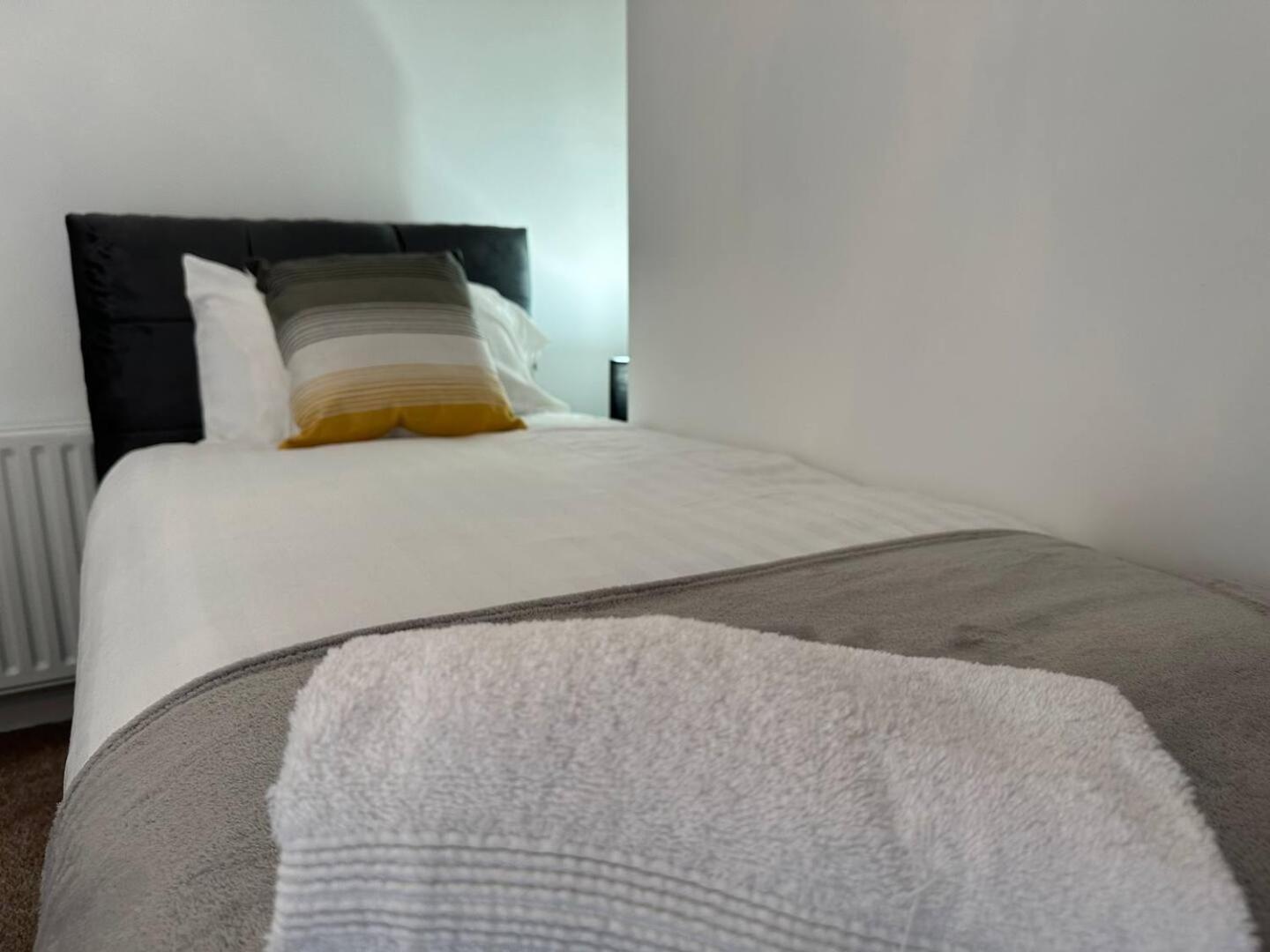 2Br Stylish Ormeau Road House Villa Belfast Dış mekan fotoğraf